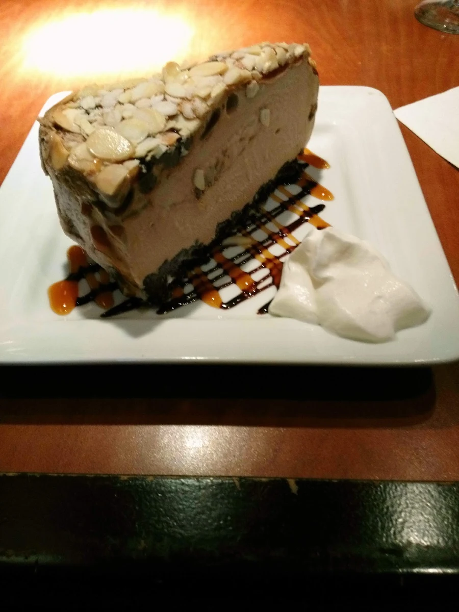 Mocca Ice Cream Cake Slice