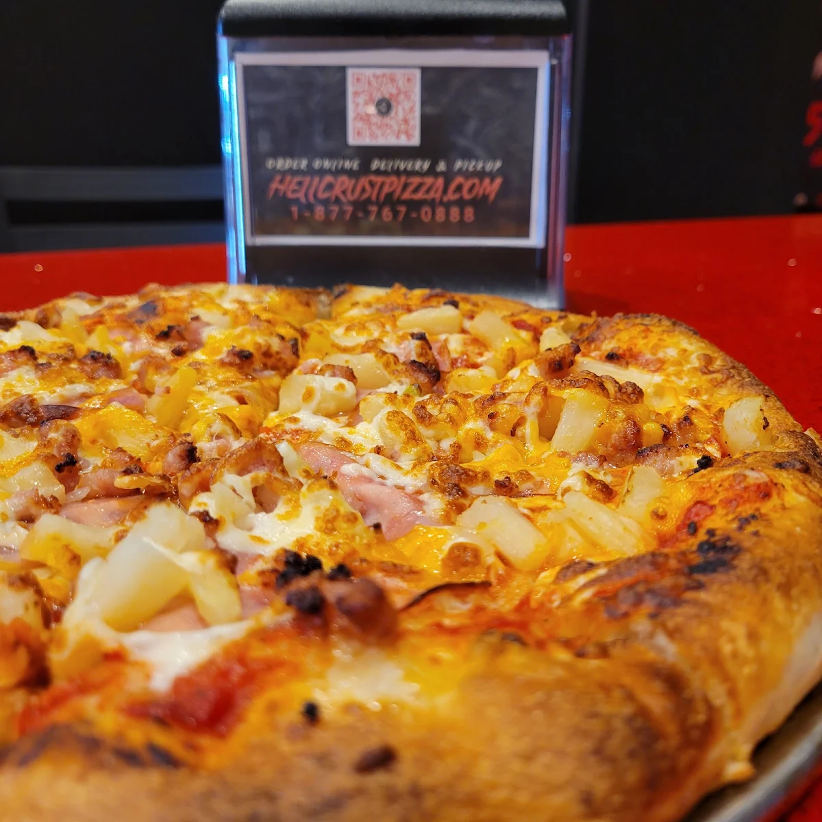 Hawaiian Pizza