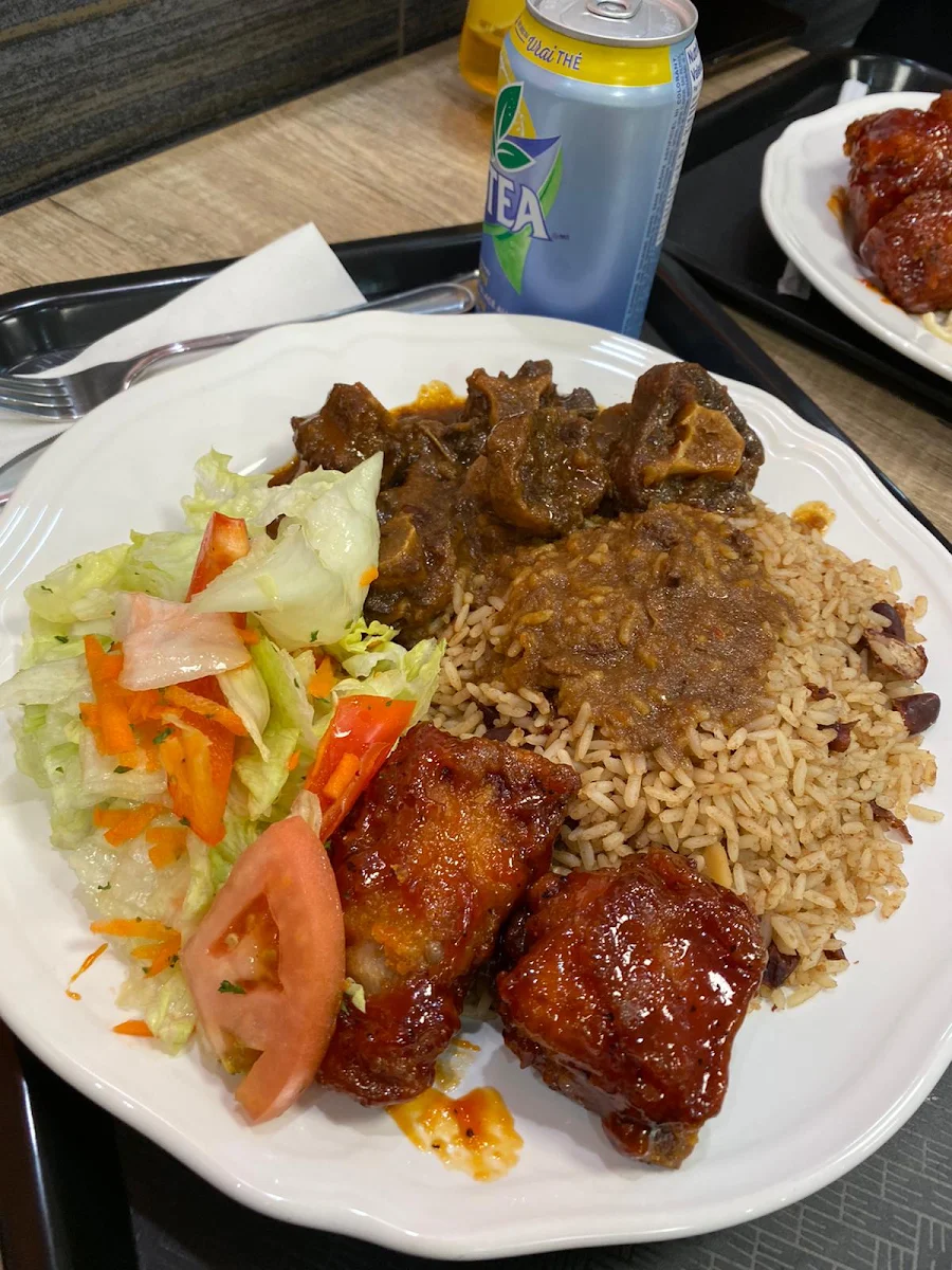 Rice & Peas with Oxtail