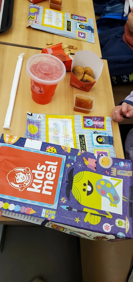 Kids Meal Chicken Nuggets