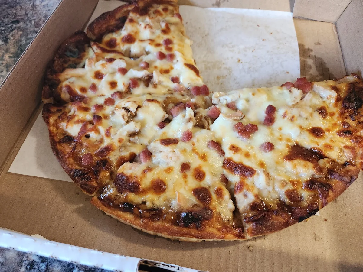 Honey Garlic Chicken Pizza