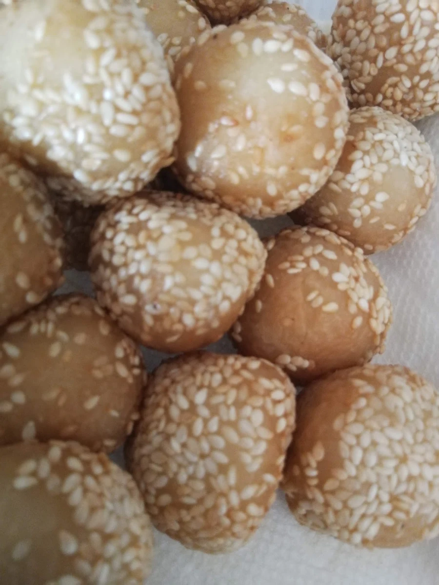 Sesame Balls Sweet 20 pcs