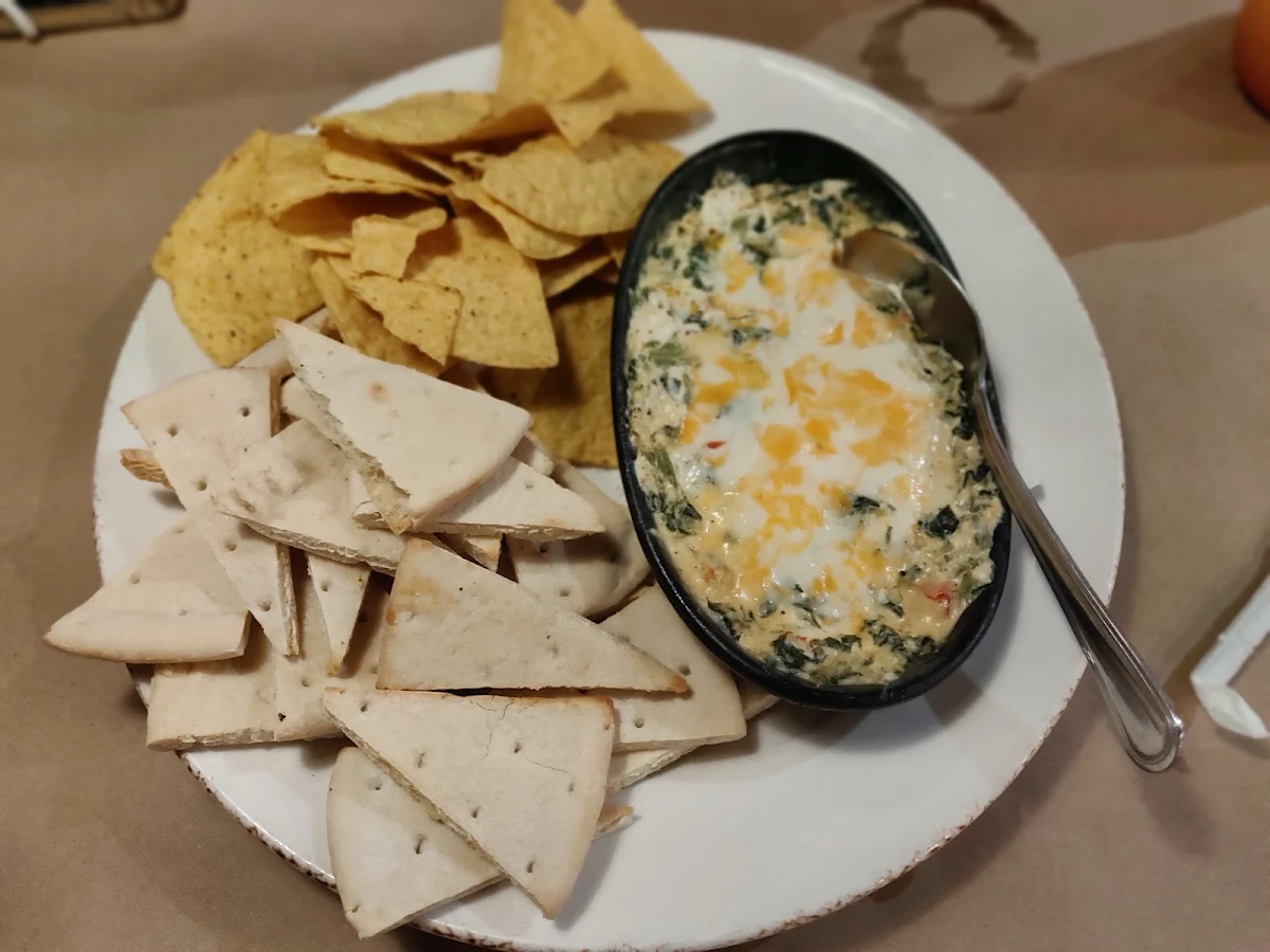 Four Cheese Spinach Dip with Pita Bread and Nachos
