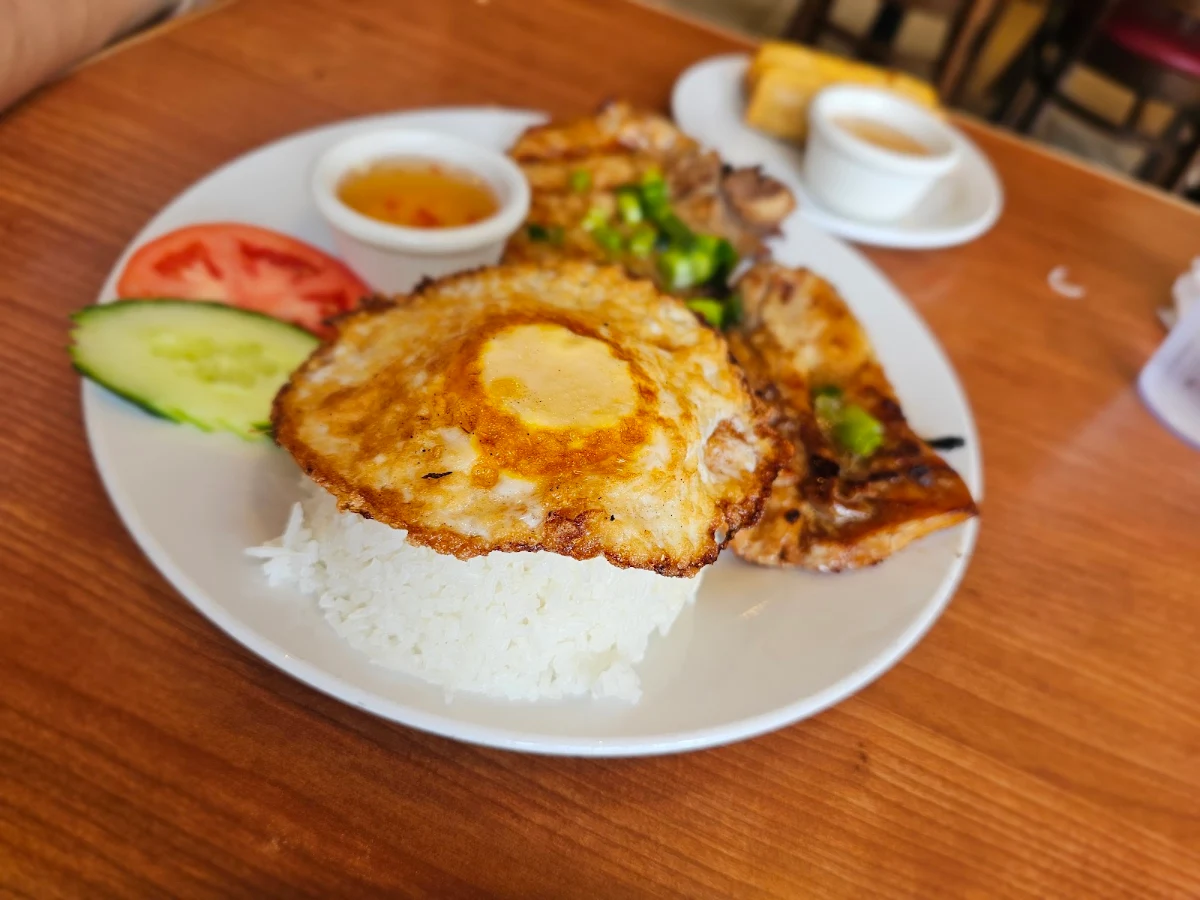 Shredded Pork Skin and Pork Chop Steam Egg Op La Cơm Bì Sườn Nướng