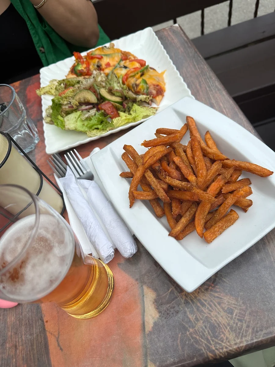 Veggie Pizza and Sweet Potato Fries