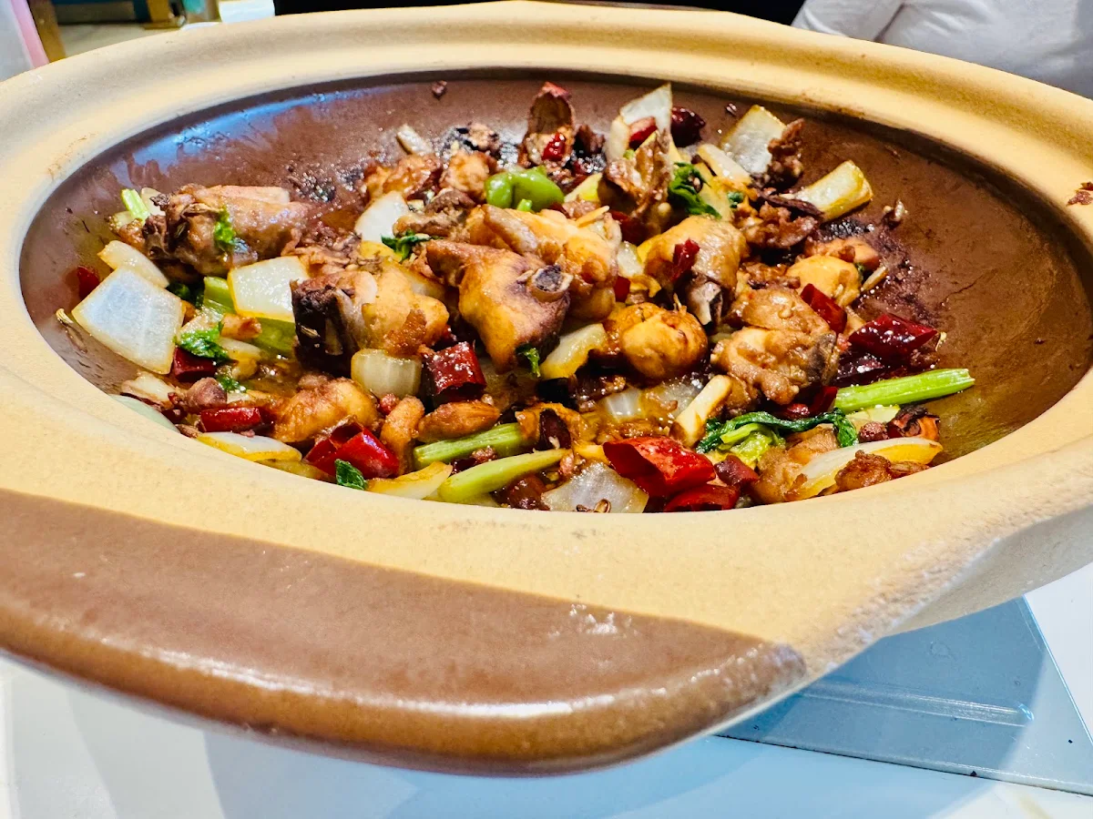 Braised Lamb Offal Clay Pot