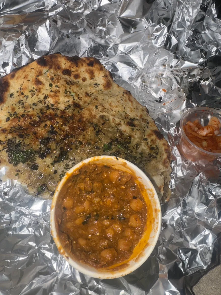 Chole Kulche