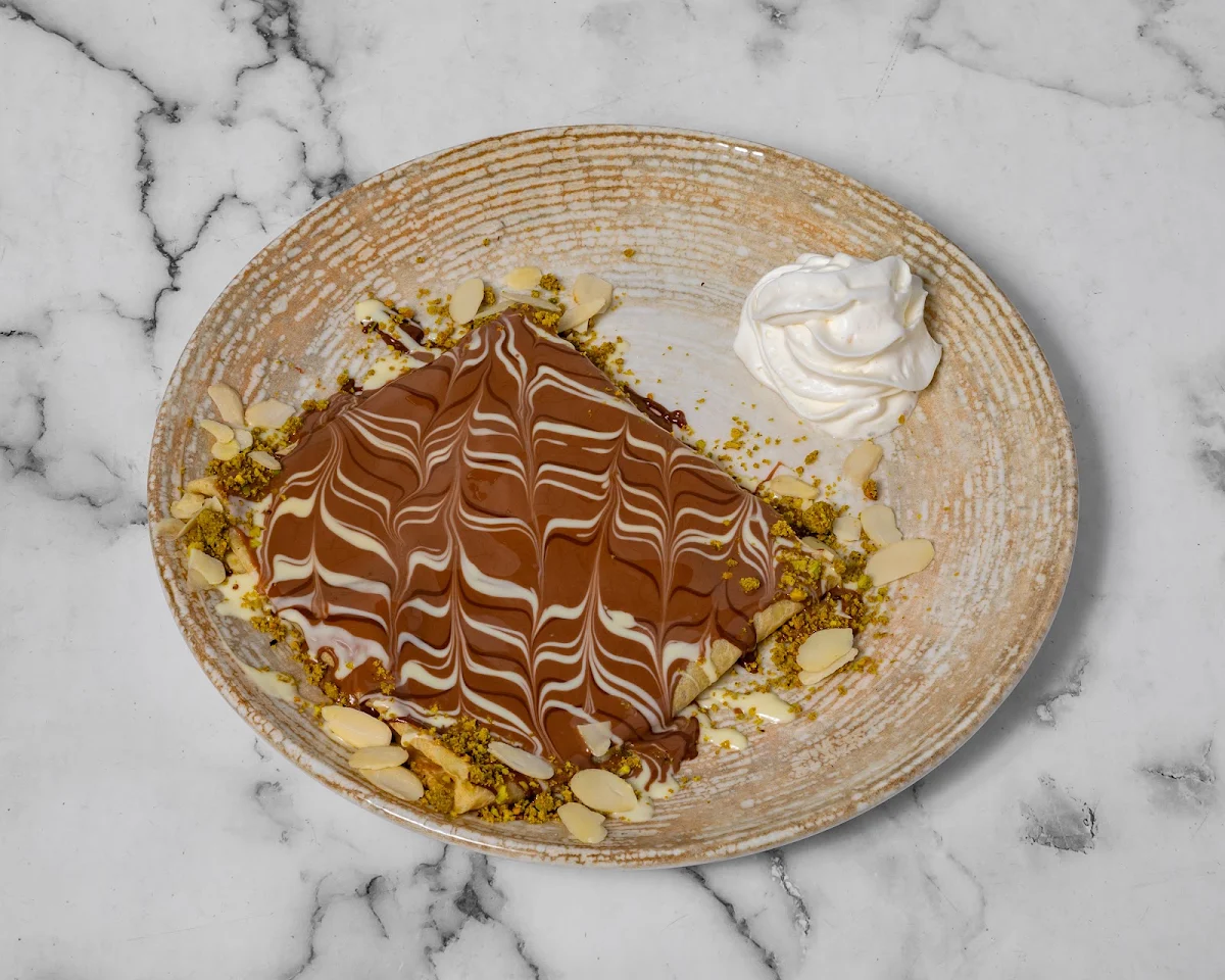Kunafa Chocolate Crepe