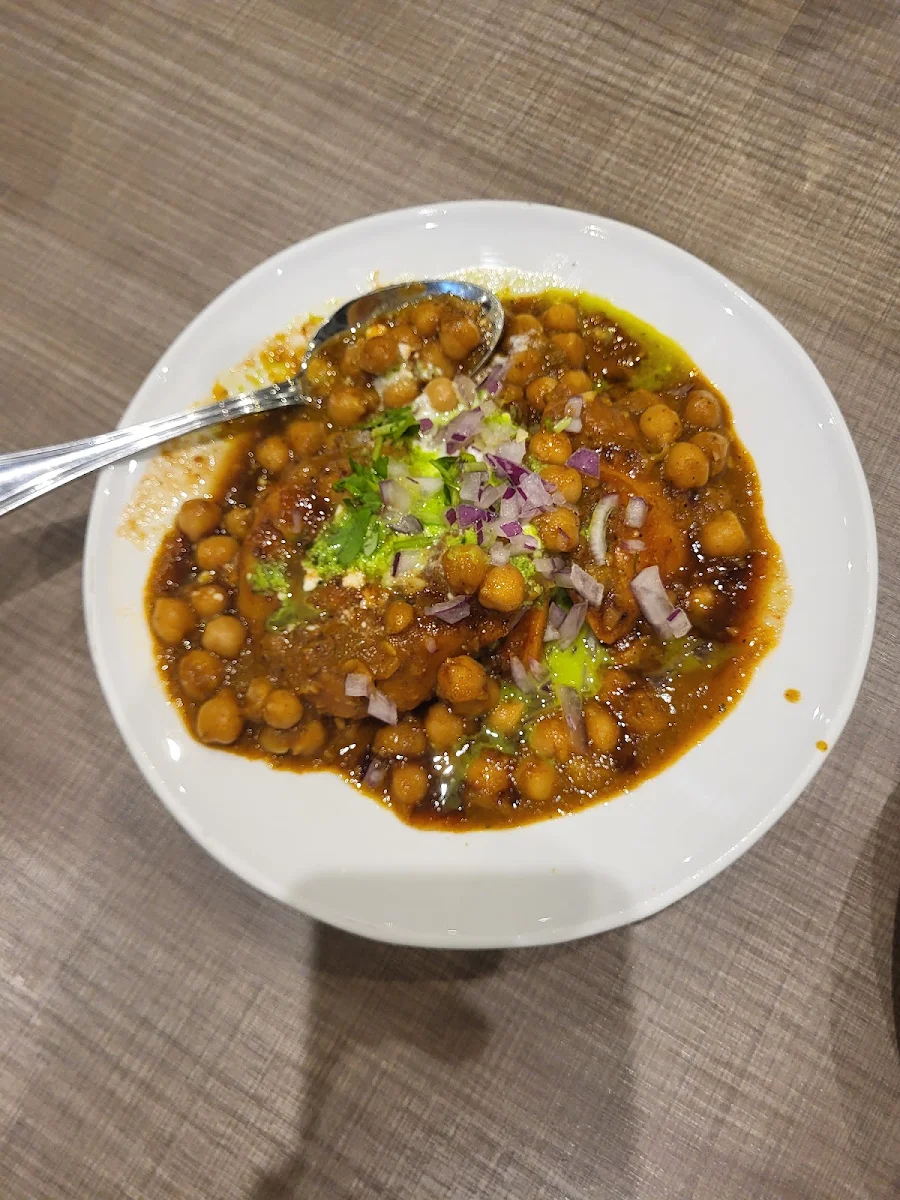 Aloo Tikki Chana