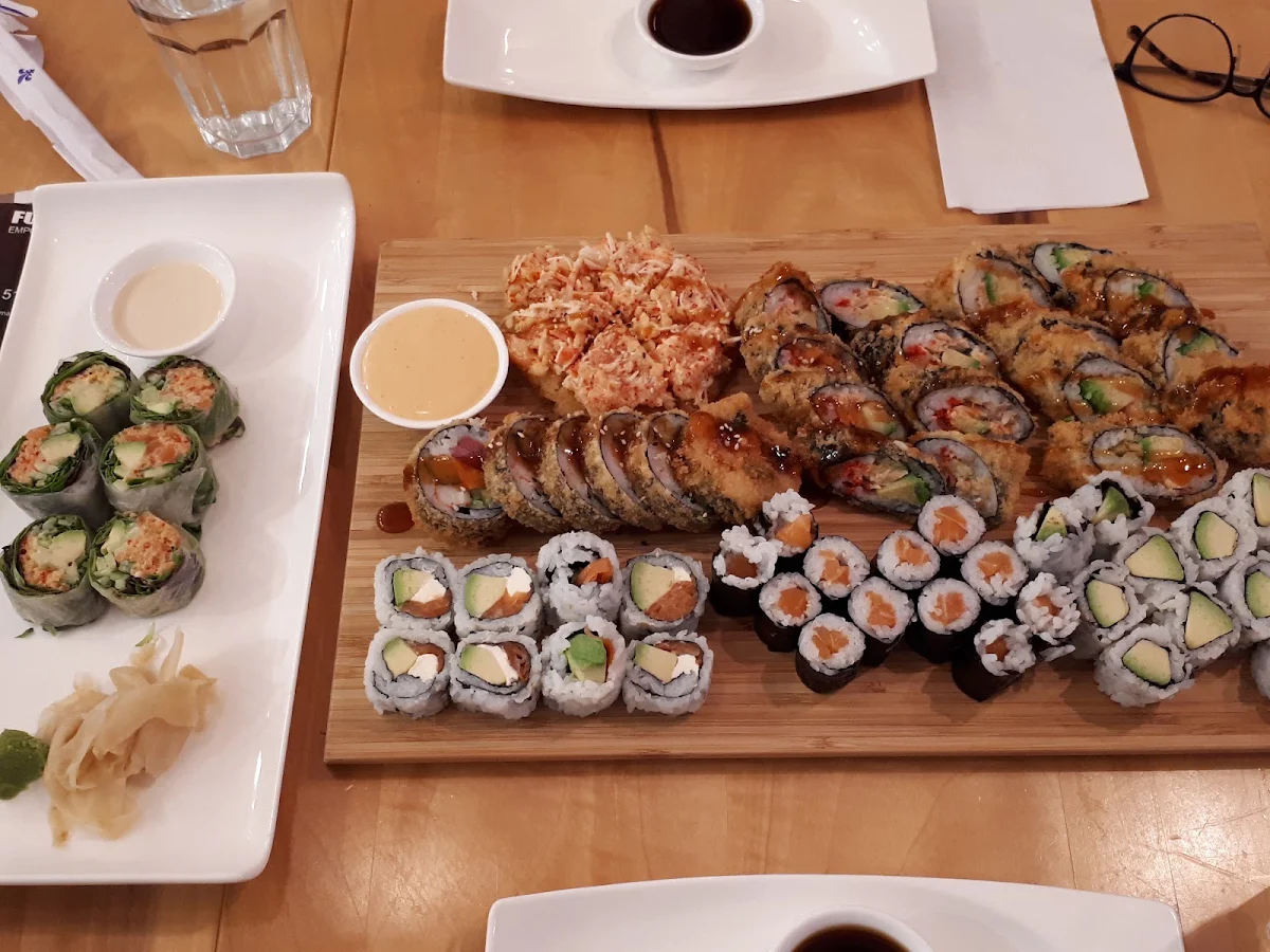 Pizza Sushi Et Sushi Frit