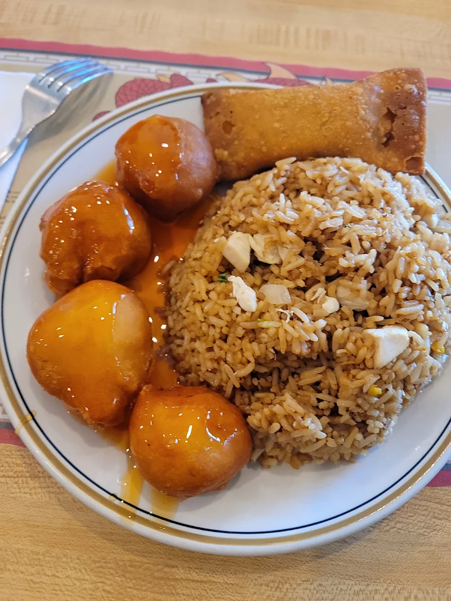 Highlights, Manshou Restaurant