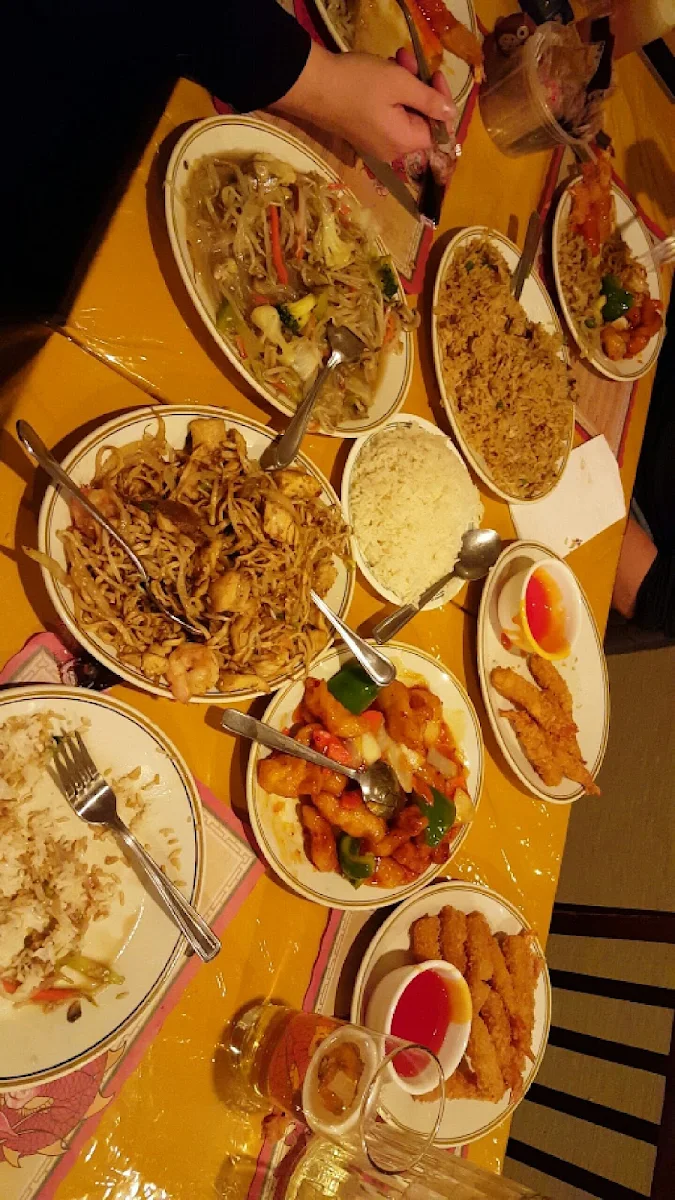 Highlights, Manshou Restaurant
