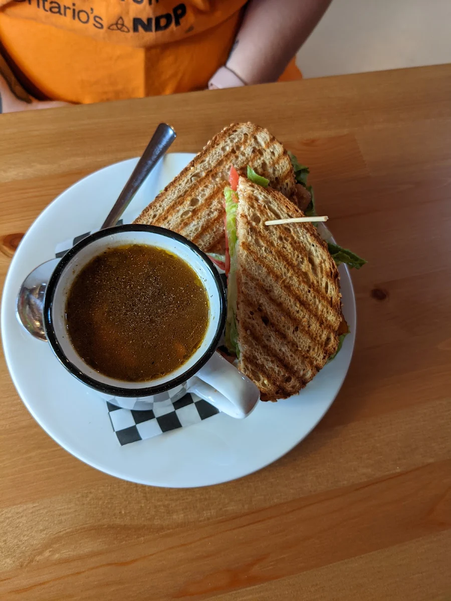 blt with Beef Barley Soup