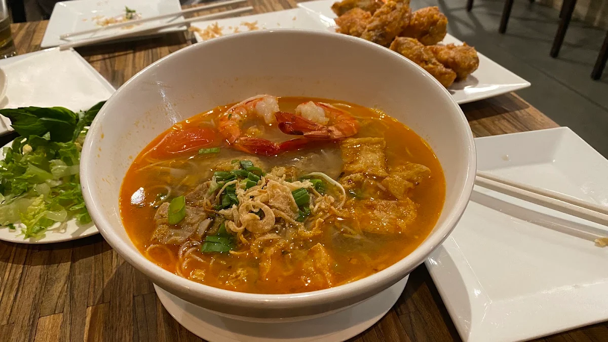 Bun Rieu