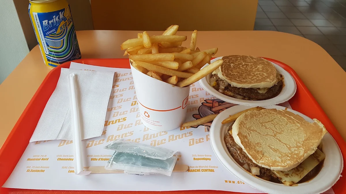 Quattro Burger