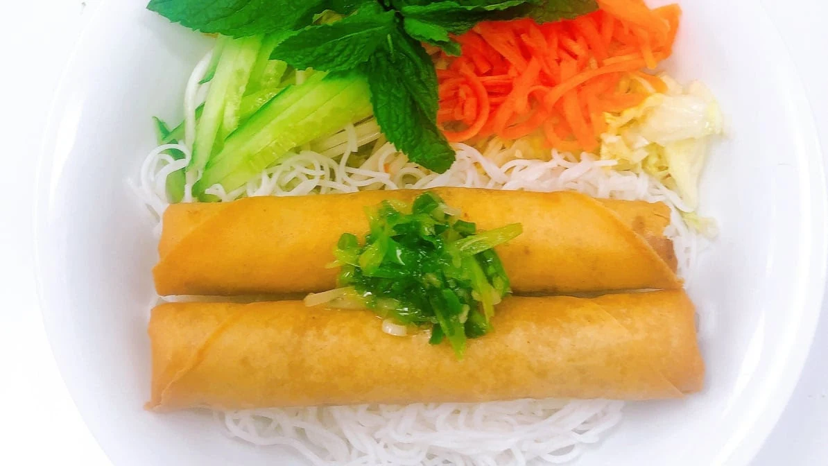 Vermicelli with Vegetable Spring Rolls