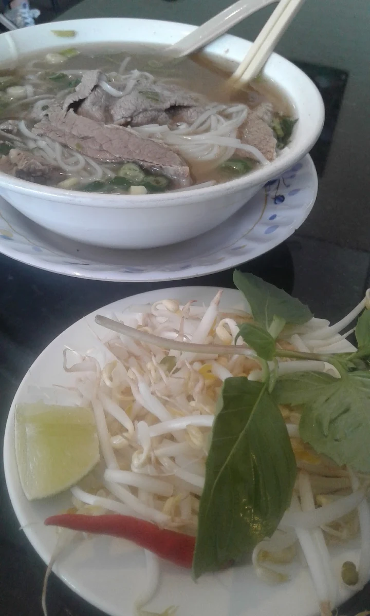13 Sliced Rare Beef and Cubed Brisket Soup