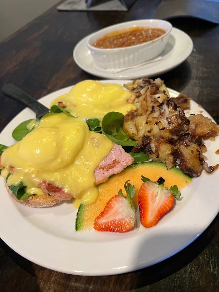 Eggs Benedict