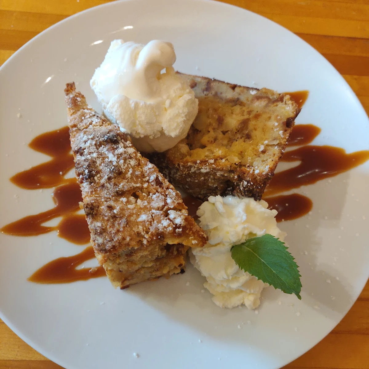 Bread Pudding w Ice Cream
