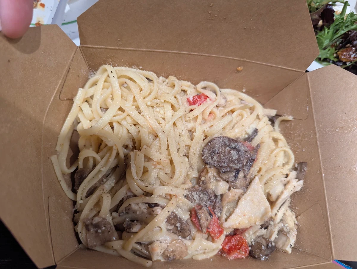 Chicken Carbonara Linguine
