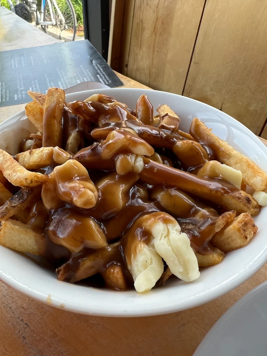 Classic Poutine