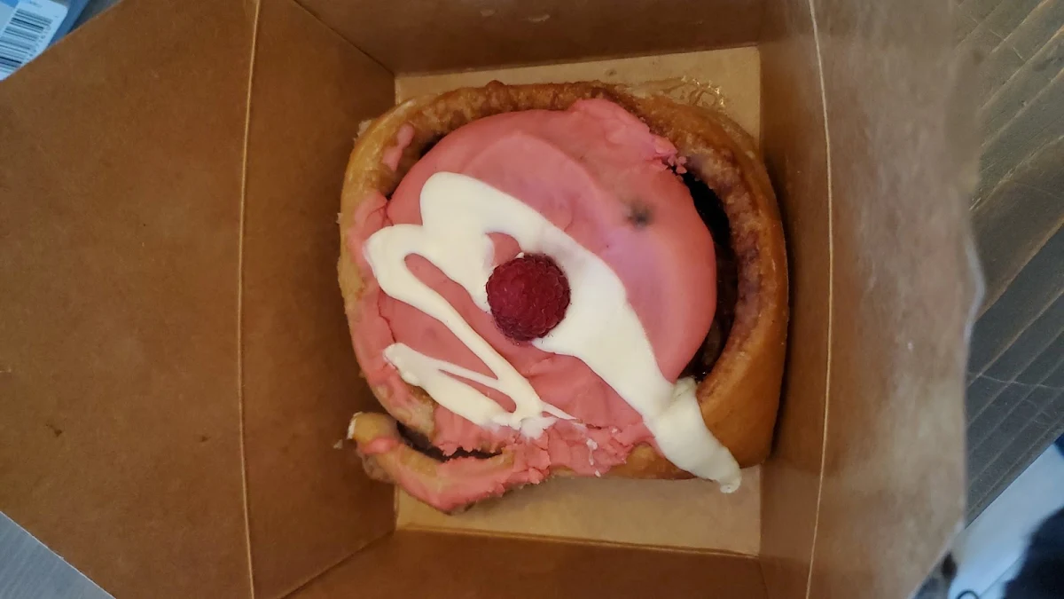 Raspberry White Chocolate Cinnamon Bun