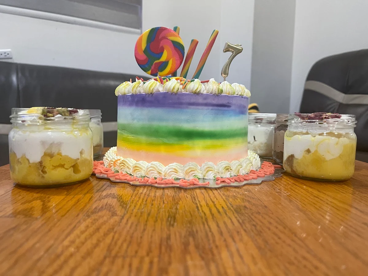 Highlights, Alagh’s Cakes & Cafe