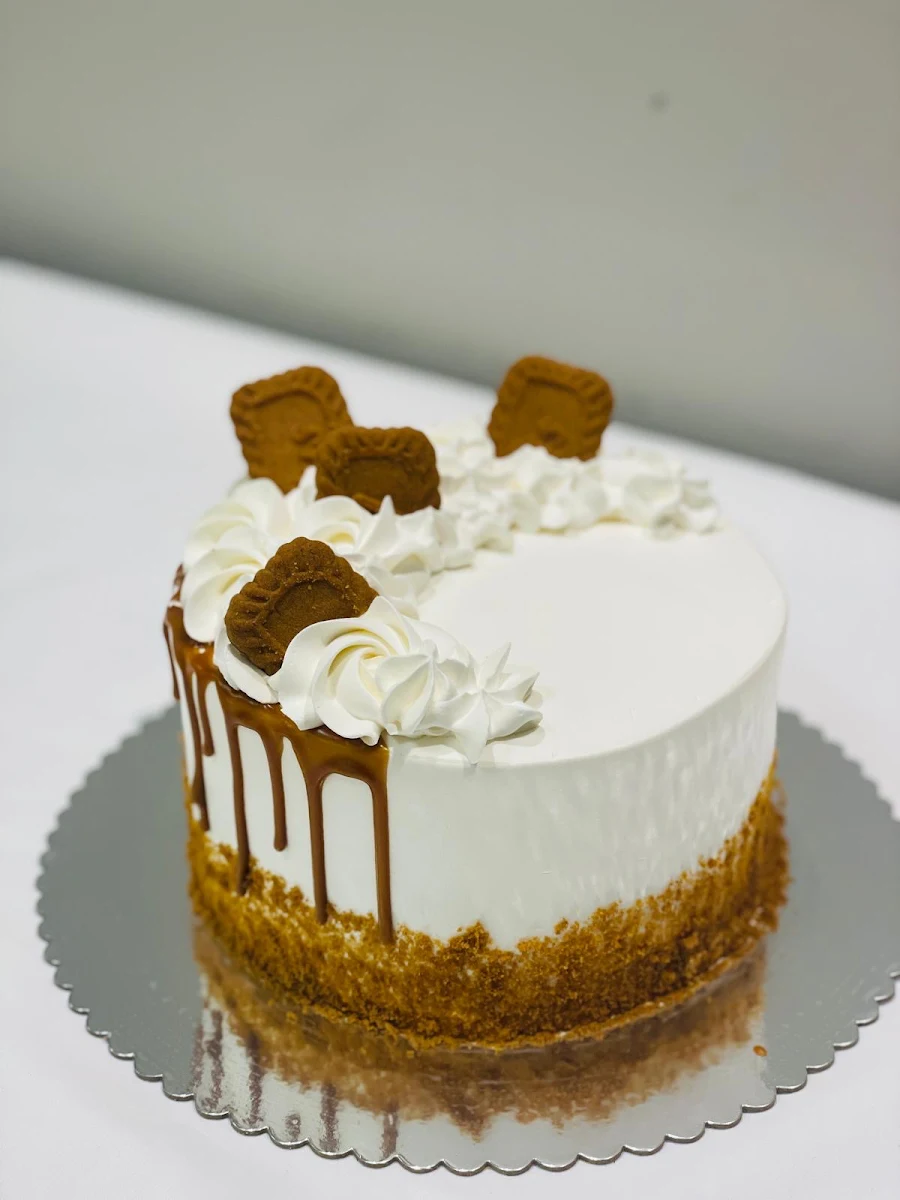 Highlights, Alagh’s Cakes & Cafe