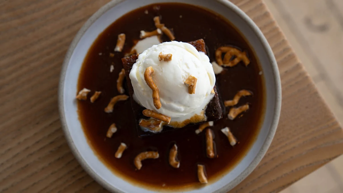 Salted Pretzel Toffee Pudding