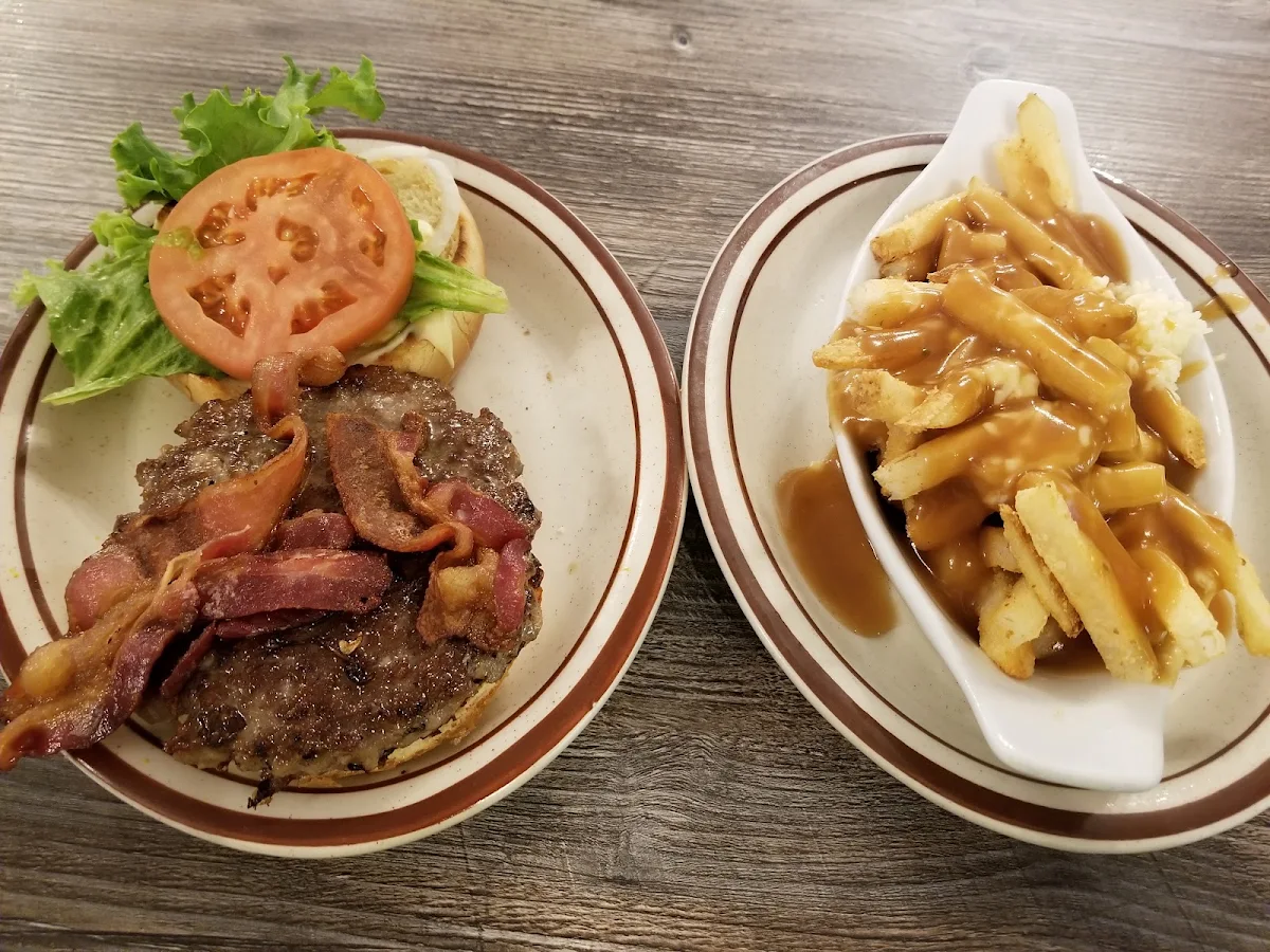 Highlights, Chicken Chef Neepawa