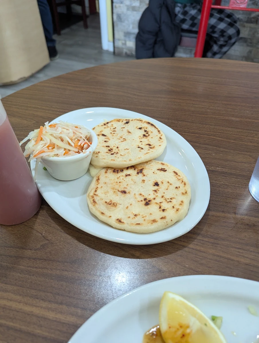 Order of Single Pupusa