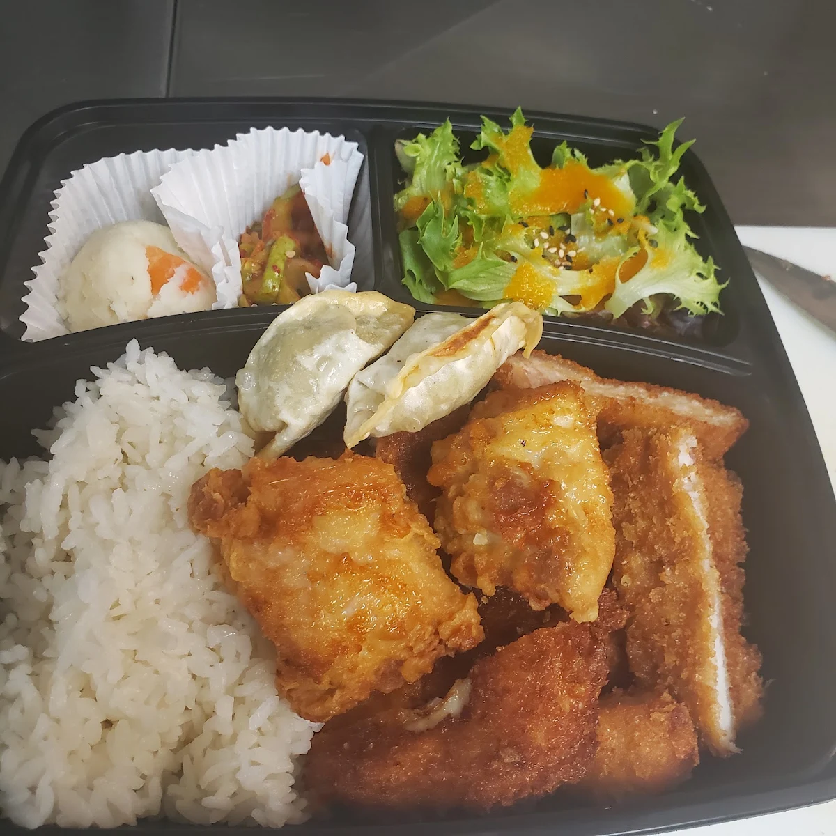 Fri-Combo Doshrock Donkatsu Chickenkatsu Fried Chicken