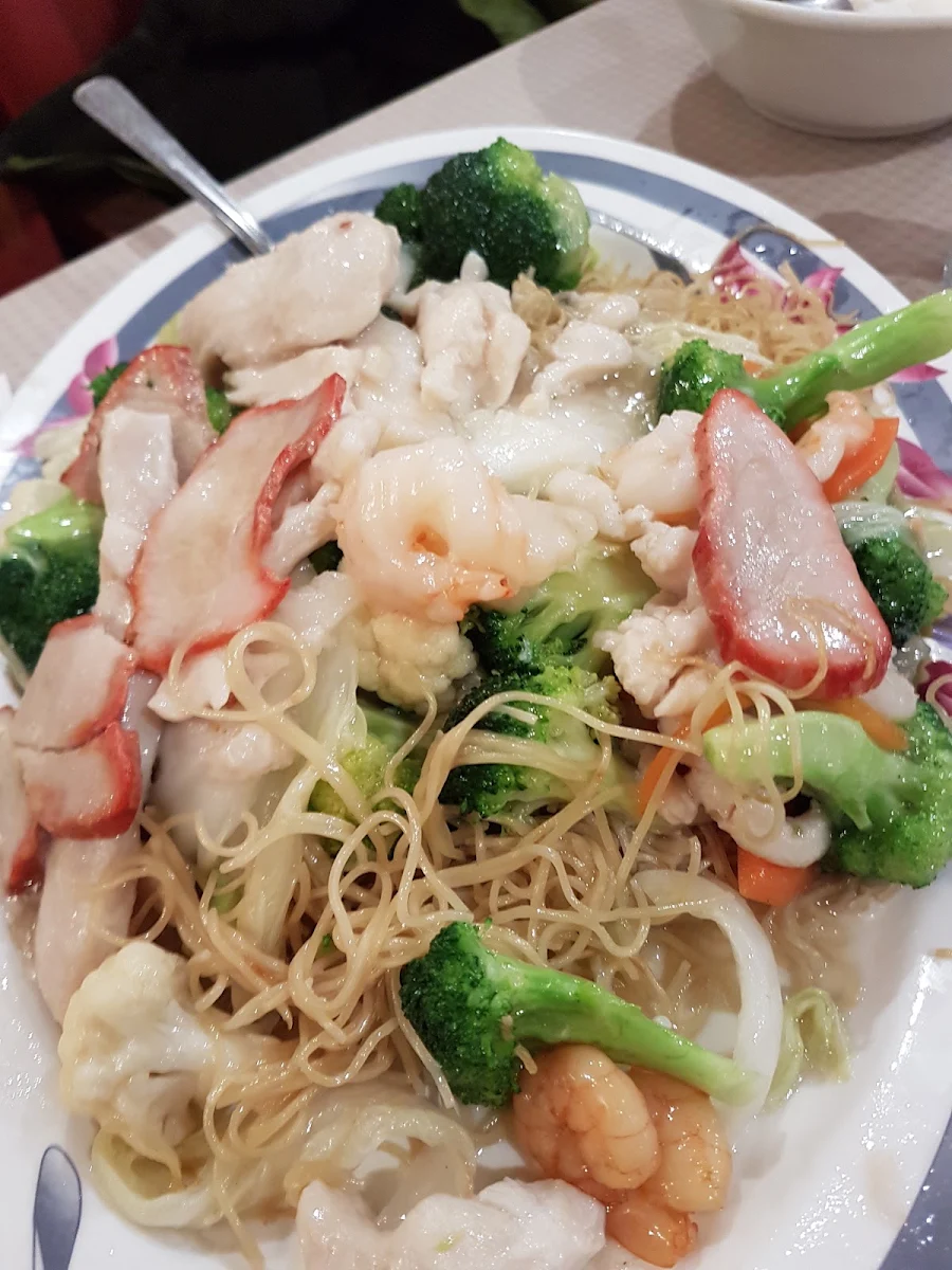 Cantonese Chow Mein