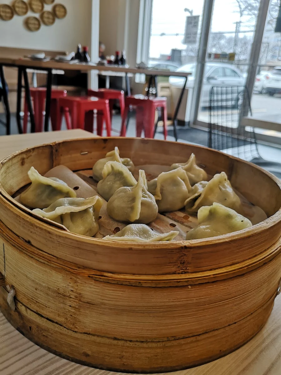 Spinach Egg and Vermicelli Dumplings