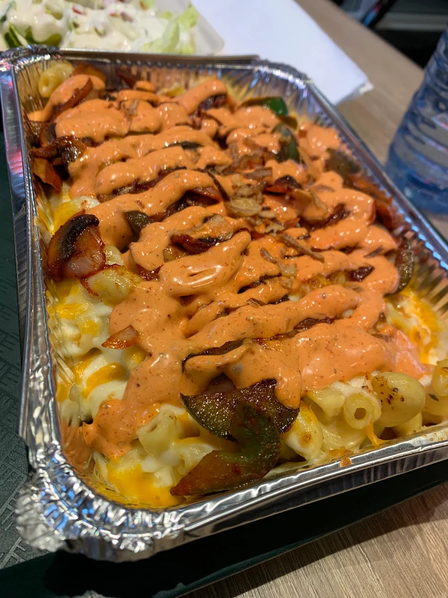 Tandoori Veg Mac N Cheese