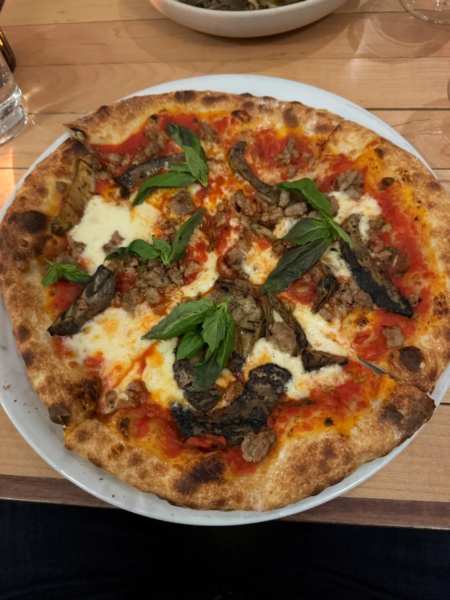 Pizza Salsiccia