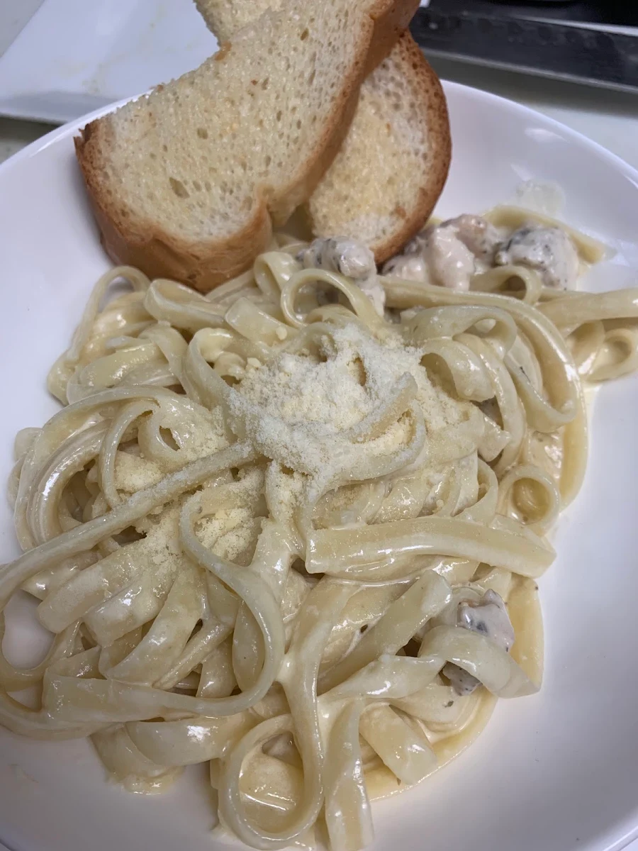 Chicken Fettuccine Alfredo
