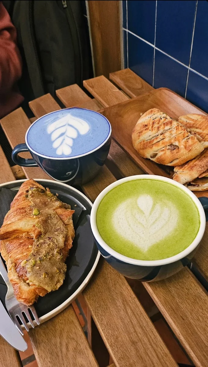 Butterfly Pea Latté