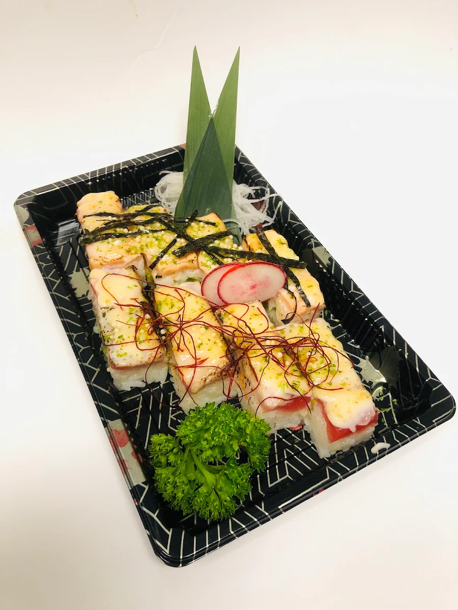 Scallop Pressed Sushi
