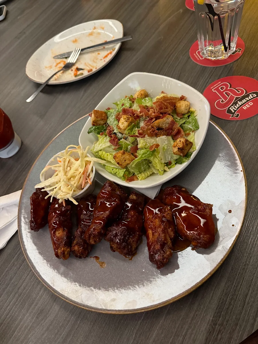 Rib and Wings