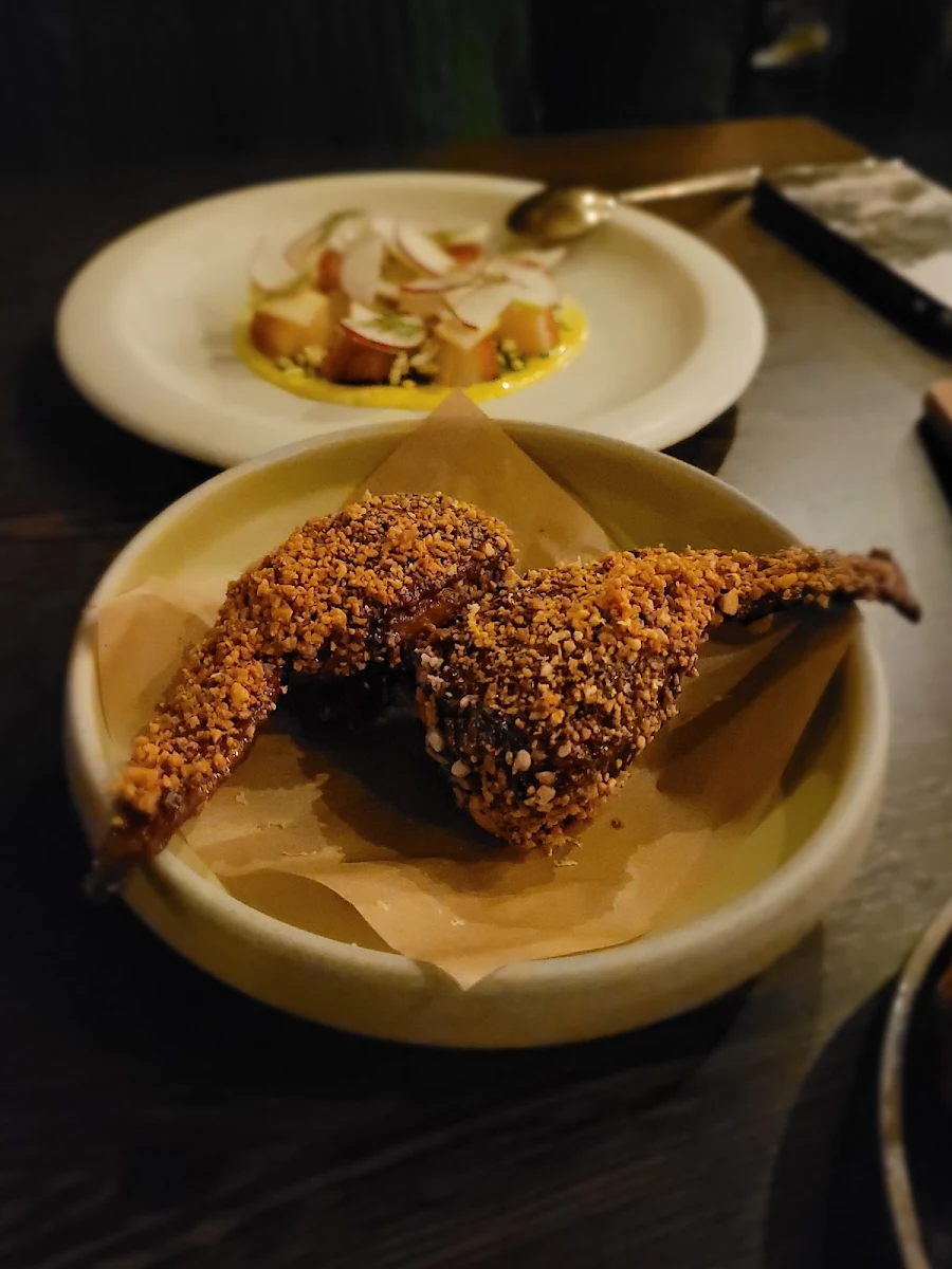 Chicken Wings 16