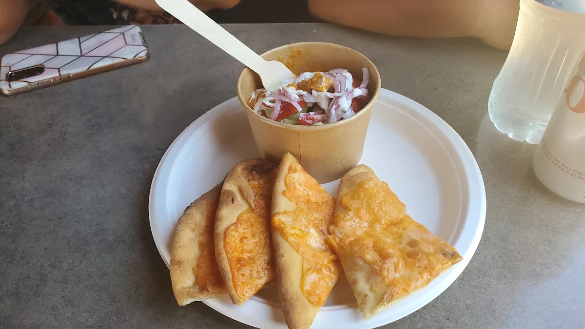 Cheese Naan with Butter Chicken Dip