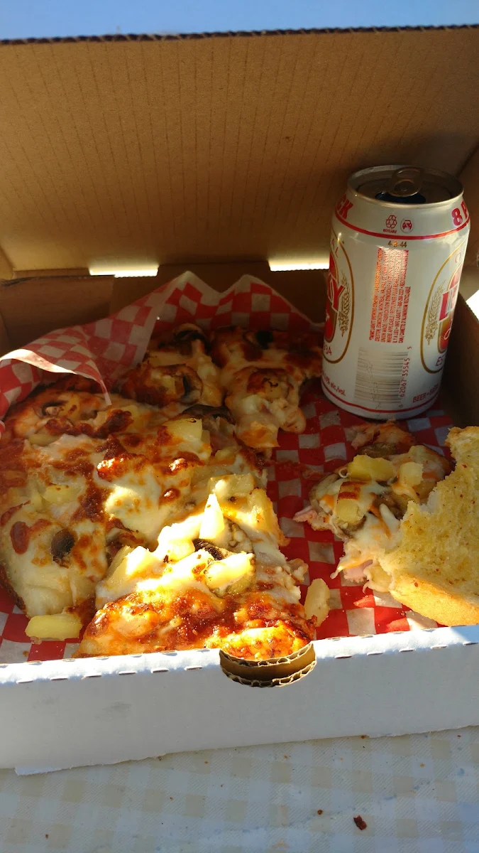 Highlights, Mr J's Pizza Etc