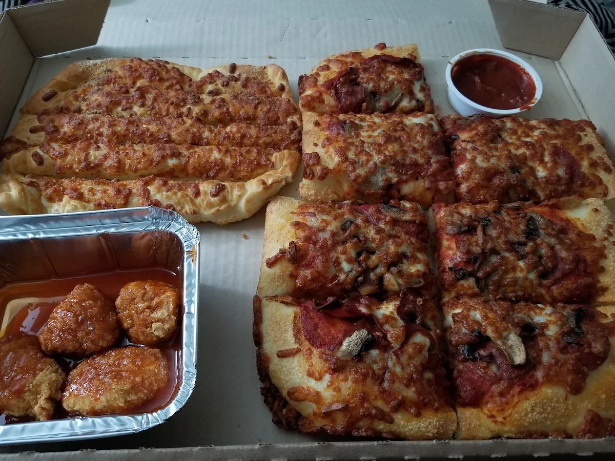 Pepperoni Lover's, Pizza Hut