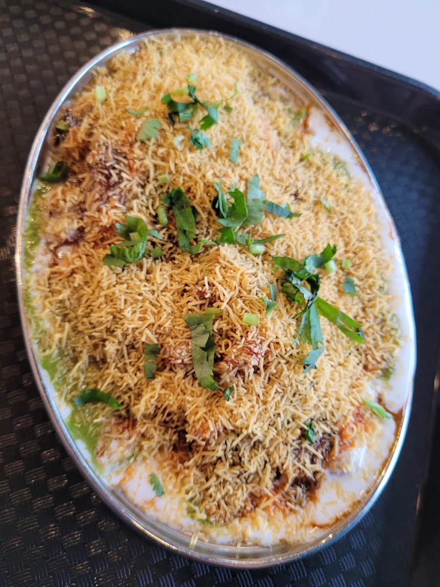 Sev Batata Puri