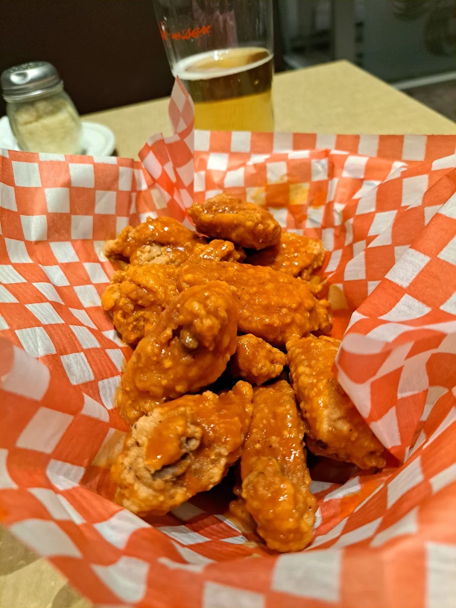 Hot Wings in Special Mondays