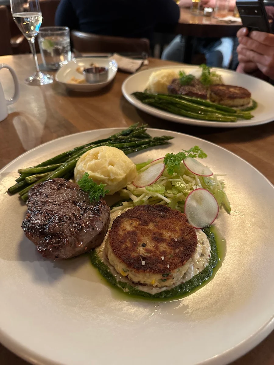 Steak with Crab Cakes