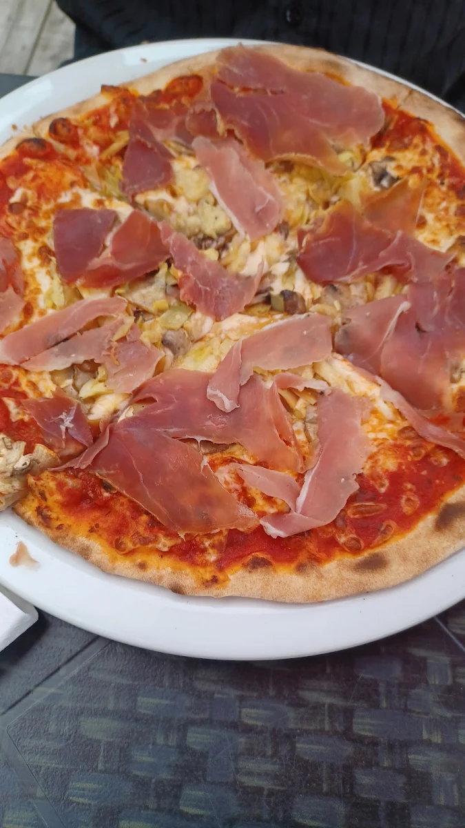 Pizza Di Parma