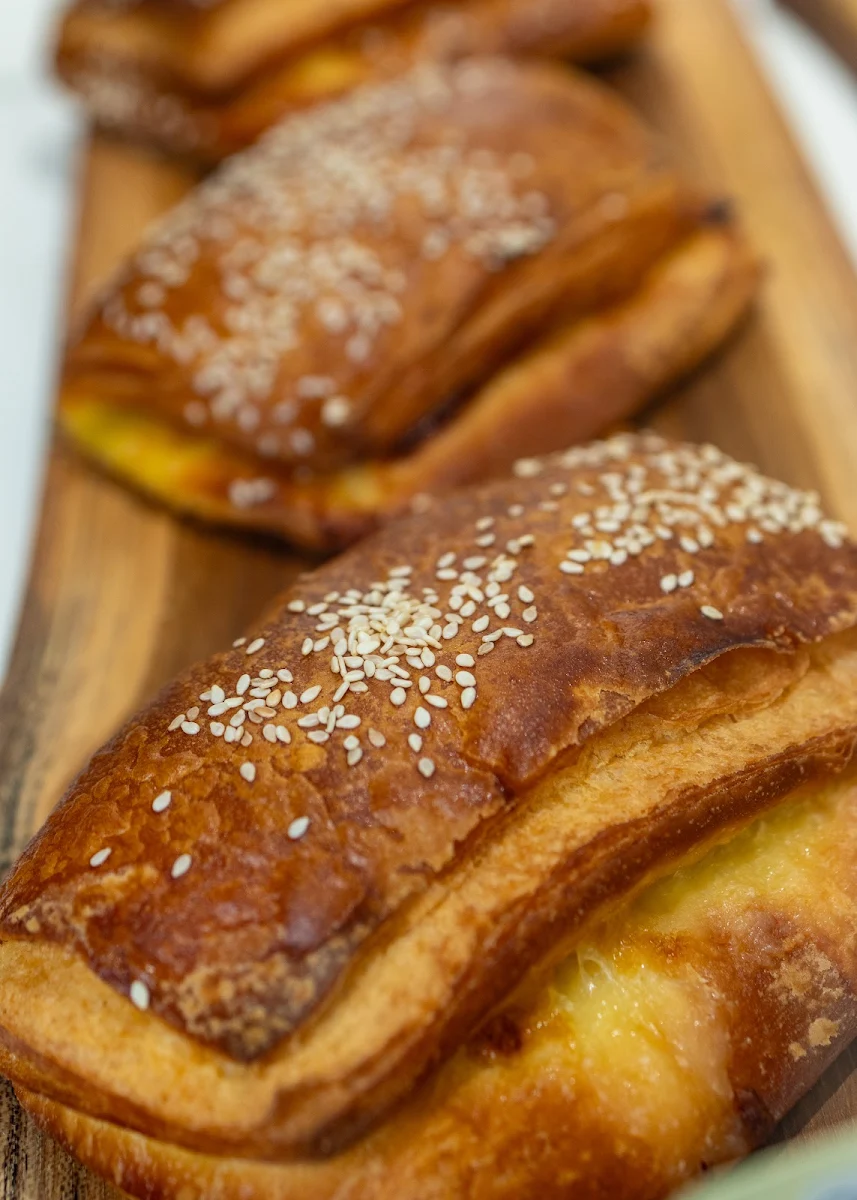 Croissant with Ham Cheese