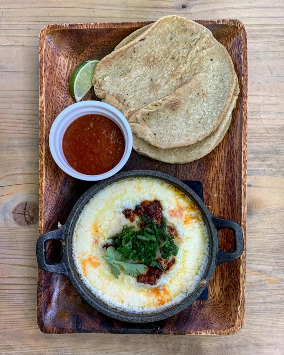 Queso Fundido